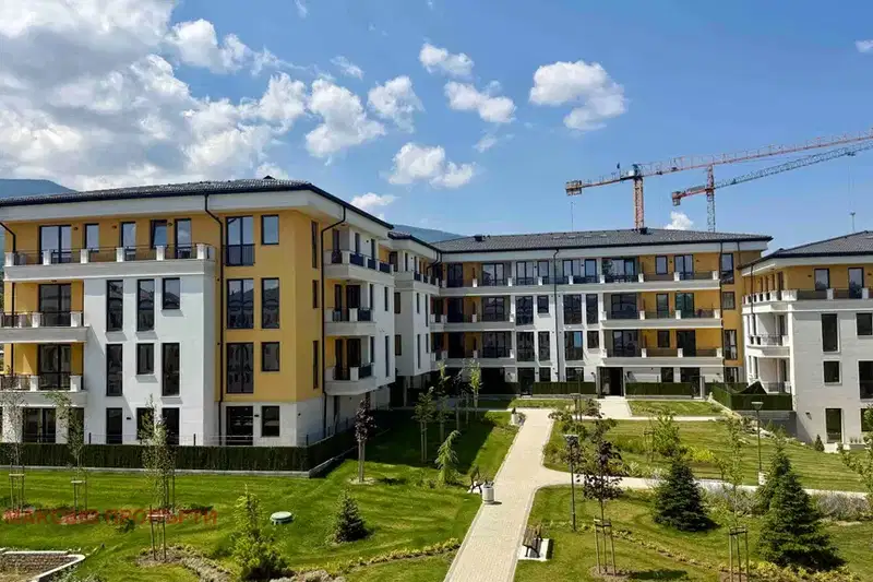 Three-room apartment with controlled access in Malinova dolina, Sofia