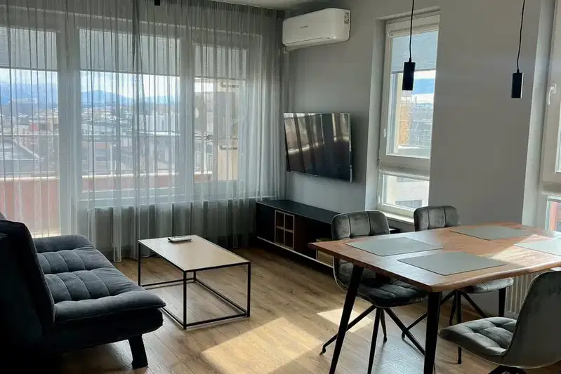 Two-room apartment in Malinova Dolina with elevator
