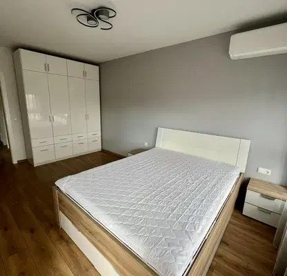 Photo 3 — Two-room apartment in Malinova Dolina with elevator