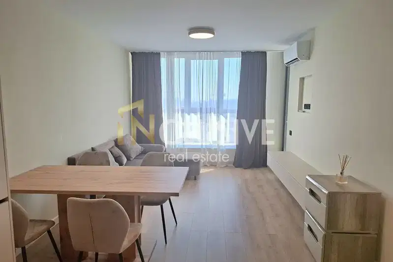 Three-room apartment in Malinova dolina with elevator and renovation