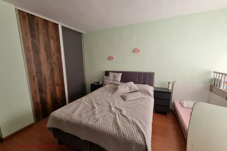 Two-room apartment in Manastirski livadi with balcony