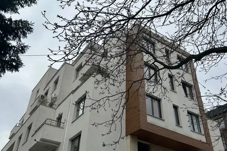 Three-room apartment with two terraces in Manastirski Livadi, Sofia