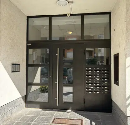 Снимка 2 — Тристаен апартамент с тераса в Манастирски ливади, София