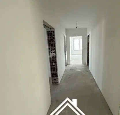Photo 5 — Spacious 4-room apartment in Manastirski Livadi with three terraces
