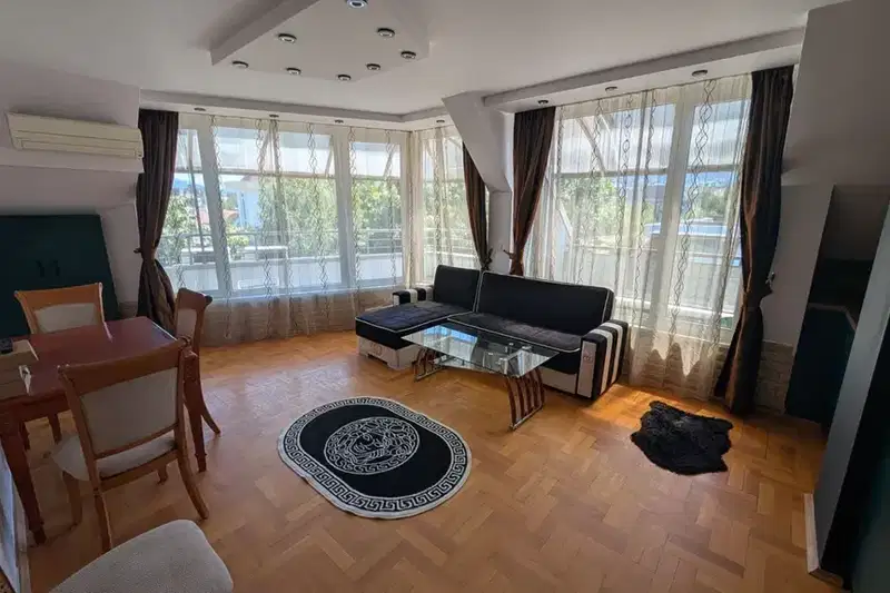 4-bedroom apartment in Sofiya, Manastirski Livadi