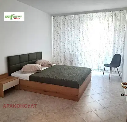 Photo 3 — Spacious 3-room apartment in Manastirski Livadi with balcony