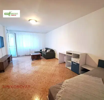 Photo 4 — Spacious 3-room apartment in Manastirski Livadi with balcony