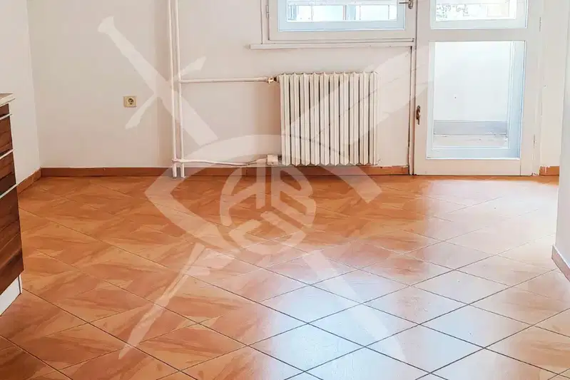 Тристаен апартамент с три балкона в Манастирски ливади, София