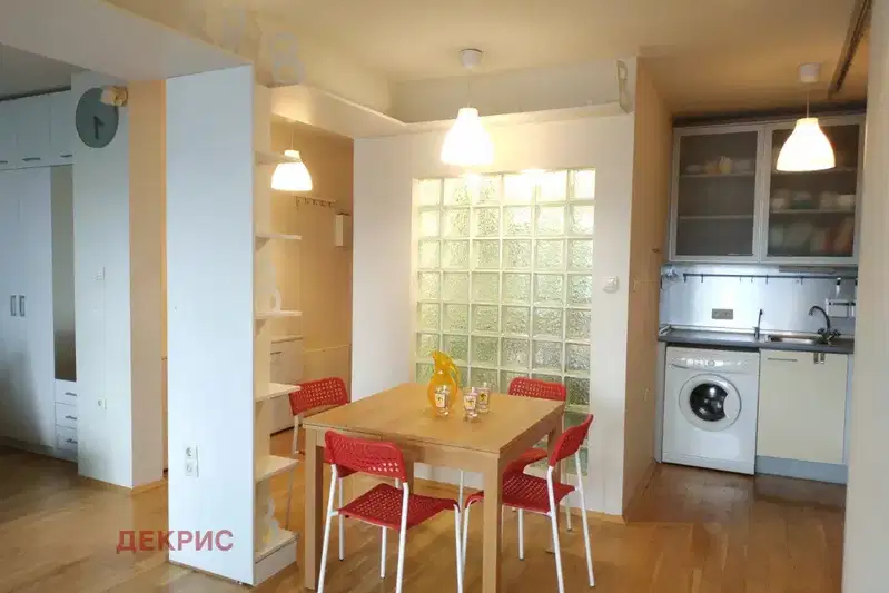 2-room apartment in Meditsinska Akademiya with elevator
