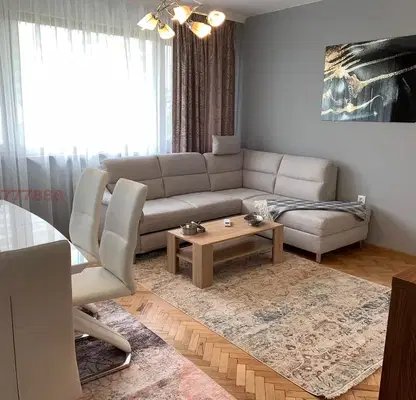 Photo 2 — Three-room apartment near Medical Academy with terrace in Sofia