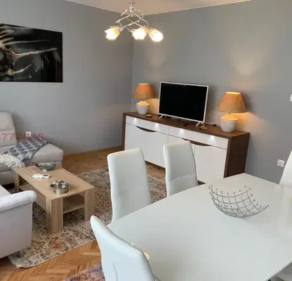 Photo 4 — Three-room apartment near Medical Academy with terrace in Sofia