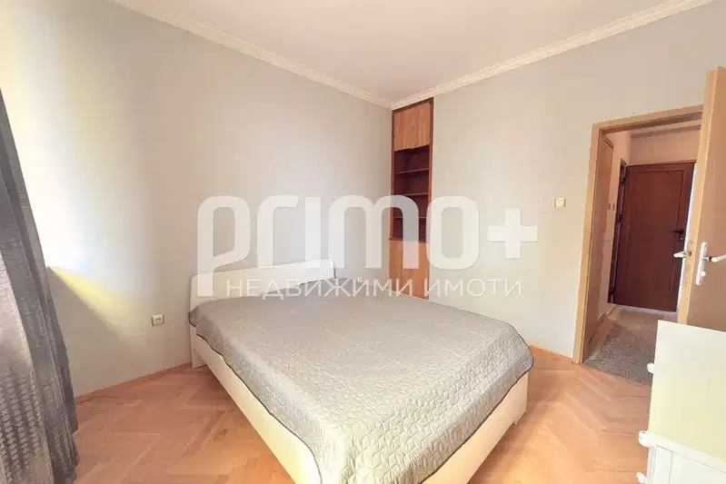 3-room apartment in Meditsinska Akademiya with two terraces