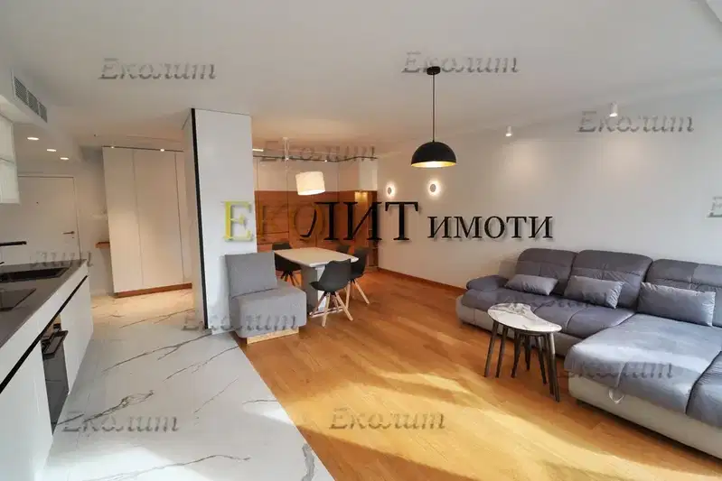 Luxury 3-room apartment in Meditsinska Akademiya, Sofia