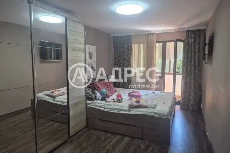 Three-room apartment with large terrace in Mladost 1, Sofia