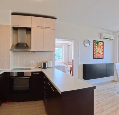 Photo 5 — Spacious 4-room apartment in Mladost 2 with two terraces