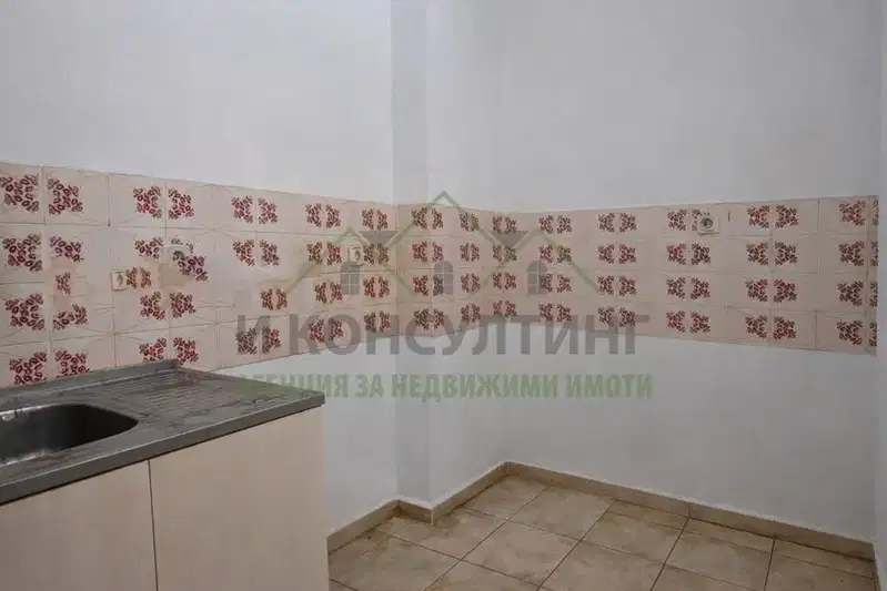 Two-room apartment in Mladost 3 with terrace on 11th floor