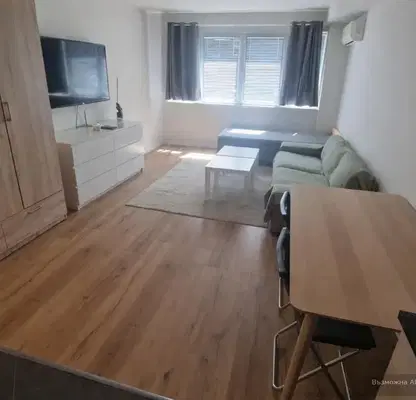 Photo 3 — One-room apartment in Mladost 3 with east aspect