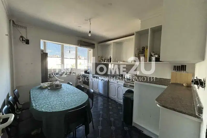 Three-room apartment in Mladost 4 with functional layout