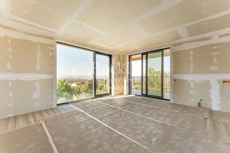 Four-room apartment in Mladost 4 with panoramic view