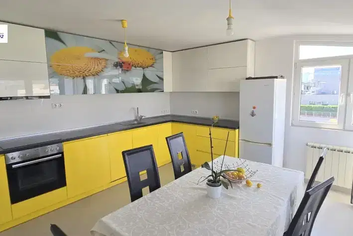 Three-room apartment with panoramic terrace in Mladost 4, Sofia