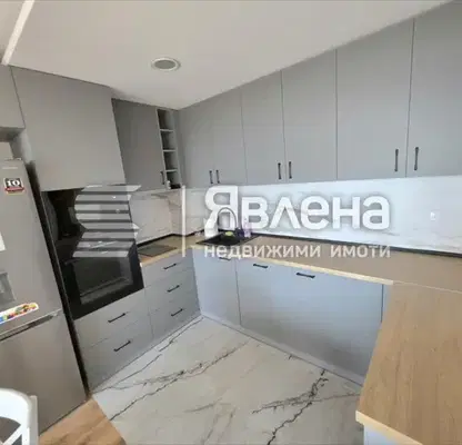 Photo 3 — Three-room apartment with underfloor heating in Mladost 4, Sofia