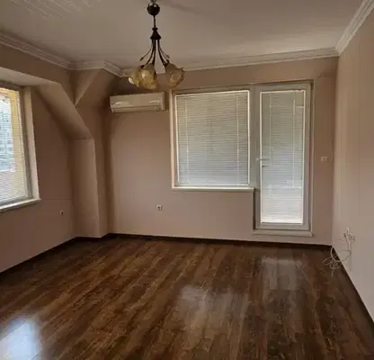 Photo 2 — Two-room apartment with two balconies in Nadezhda 2, Sofia