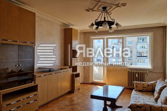 3-bedroom apartment in Sofiya, Nadejda 3