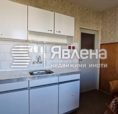 Снимка 4 — Тристаен апартамент с две тераси в Надежда 3, София