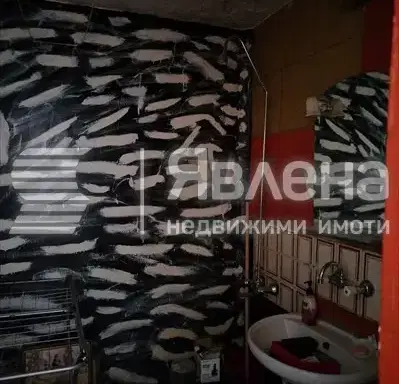 Снимка 4 — Гарсониера в Надежда 4, София с източно изложение
