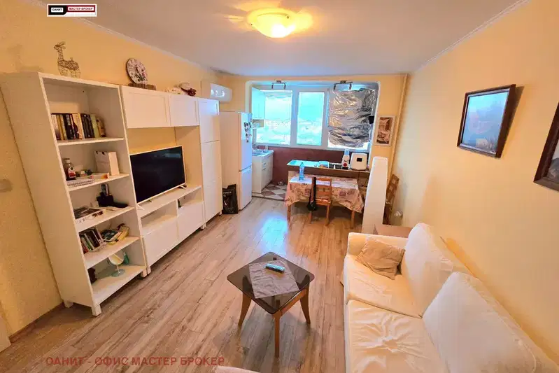 Three-room apartment with two terraces in Nadezhda 4, Sofia