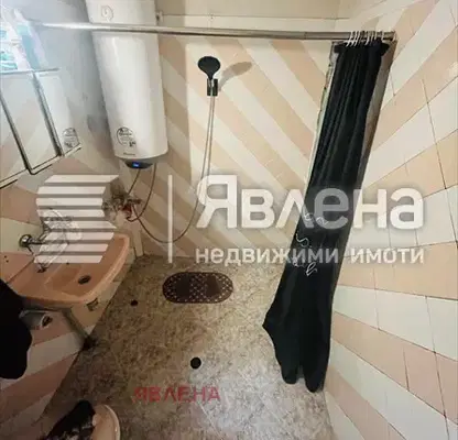 Снимка 5 — Тристаен апартамент с две тераси в Обеля 1, София