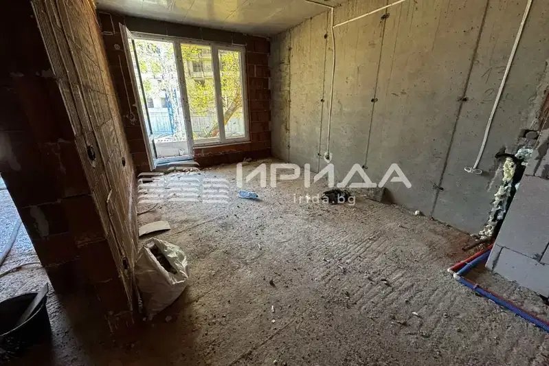 Three-room apartment with terrace in Obelya, Sofia, new-build