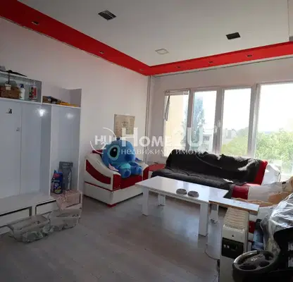 Photo 2 — Three-room apartment 80 sq m in Obelya 2 with dual aspect