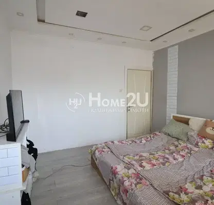 Photo 3 — Three-room apartment 80 sq m in Obelya 2 with dual aspect