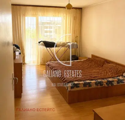 Photo 4 — Four-room apartment with two terraces in Obelya 2, Sofia