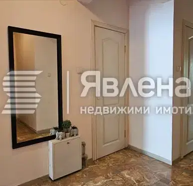 Photo 3 — Three-room apartment with two terraces in Oborishte, Sofia