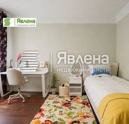 Снимка 5 — Тристаен апартамент с паркинг в Оборище, София