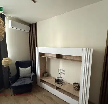 Photo 2 — Two-room apartment in Oborishte with functional layout