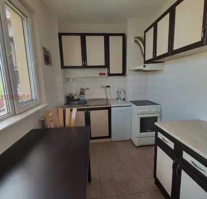 Photo 2 — Two-room apartment in Oborishte on the 6th floor with elevator