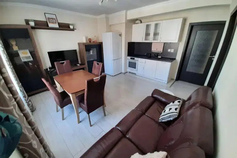 3-bedroom apartment in Sofiya, Oborishte