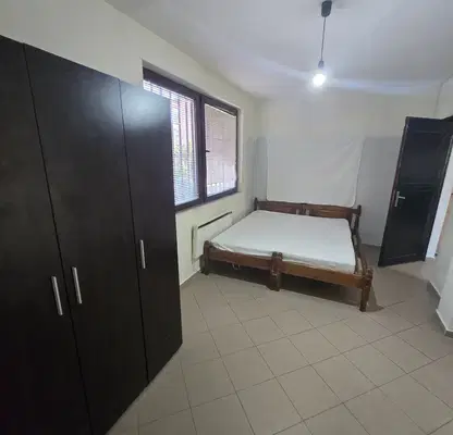 Photo 3 — Two-room apartment in Orlandovtsi with kitchenette