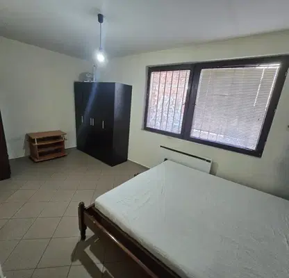 Photo 4 — Two-room apartment in Orlandovtsi with kitchenette