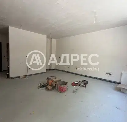 Снимка 3 — Двустаен апартамент с двор в Овча купел, София