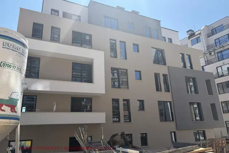 Two-room apartment in Ovcha Kupel with elevator and gas heating