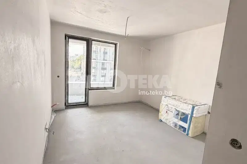 Three-room apartment with balconies in Ovcha kupel, Sofia