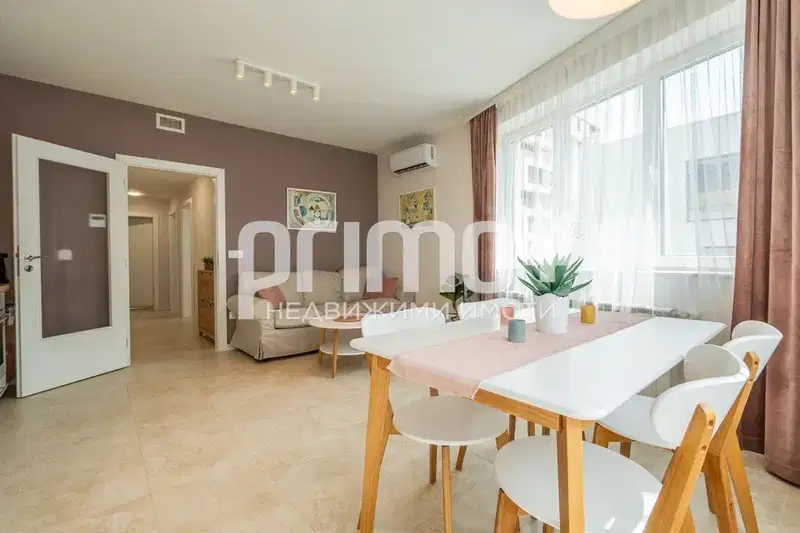 Three-room apartment with three terraces in Ovcha kupel, Sofia