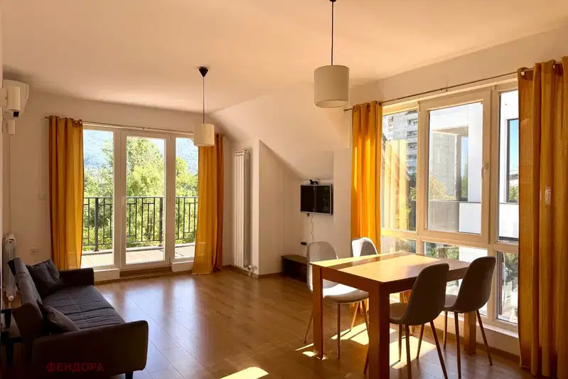 Three-room apartment with 2 balconies in Ovcha kupel, Sofia