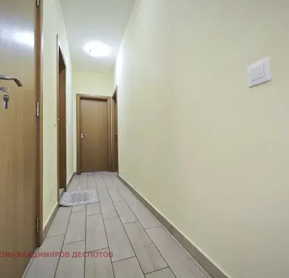Снимка 4 — Тристаен апартамент в Овча купел с тераса и асансьор