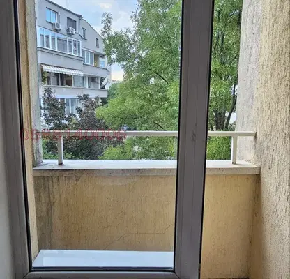 Снимка 5 — Двустаен апартамент с два балкона в Павлово, София