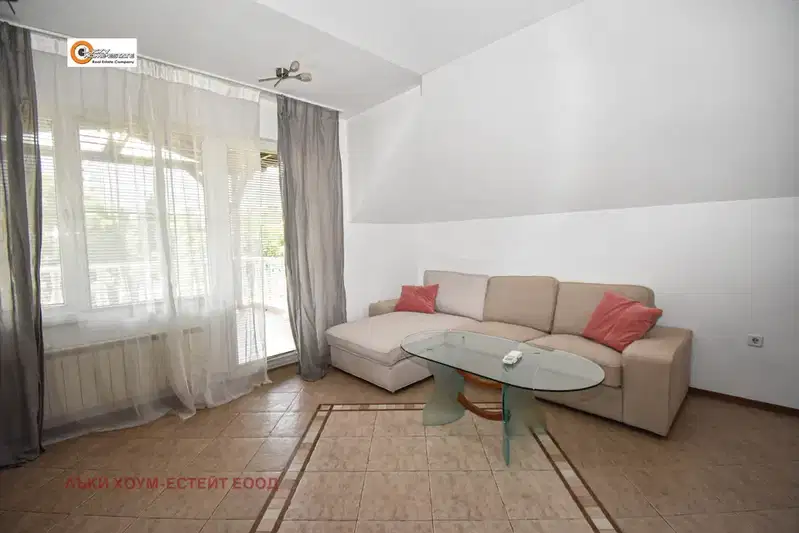 3-bedroom apartment in Sofiya, Pavlovo